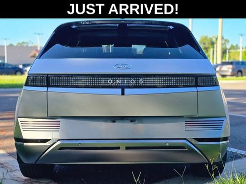 Used 2023 Hyundai Ioniq 5 Limited RWD image 4