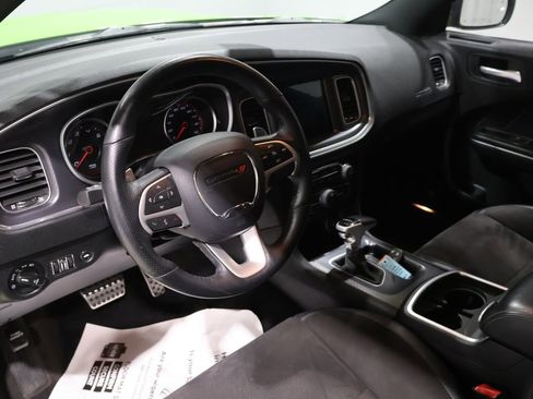 Used 2017 Dodge Charger R/T Scat Pack w/ Beats Audio Group image 15
