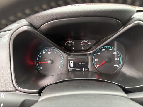 Used 2021 Chevrolet Colorado LT w/ Fleet Safety Package image 20