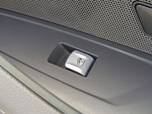 New 2026 BMW 430i xDrive xDrive w/ M Sport Package image 32