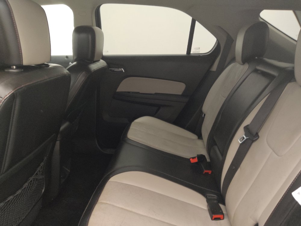 Used 2016 Chevrolet Equinox LTZ w/ Enhanced Convenience Package FWD image 18