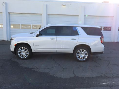 Used 2022 Chevrolet Tahoe High Country w/ Max Trailering Package AWD/4WD image 7