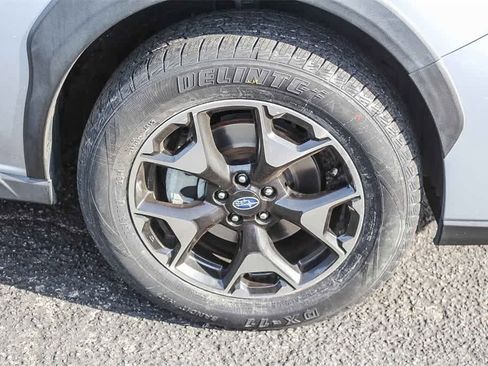 Used 2019 Subaru Crosstrek 2.0i Premium image 14