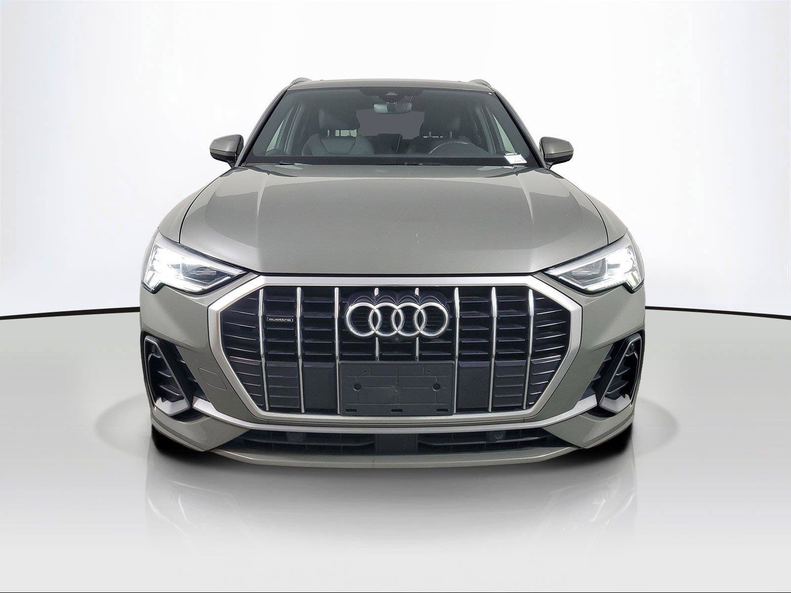Used 2020 Audi Q3 2.0T Prestige w/ Prestige Package AWD/4WD image 2