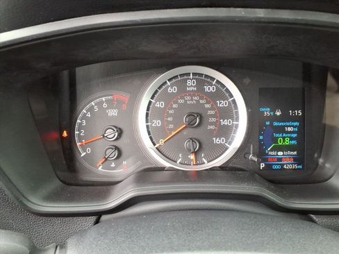 Certified 2022 Toyota Corolla Cross LE image 22