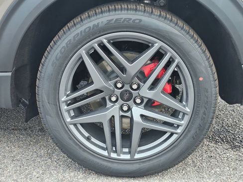 New 2026 Ford Explorer ST-Line w/ ST-Line Street Pack image 30