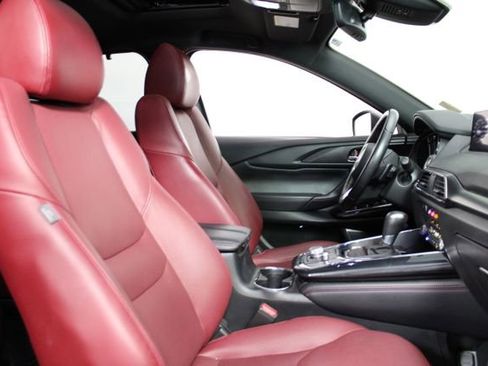 Used 2022 MAZDA CX-9 Carbon Edition image 11