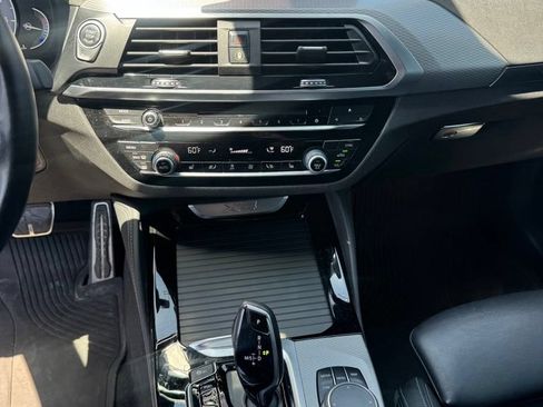 Used 2019 BMW X4 xDrive30i w/ Premium Package Essential AWD/4WD image 32