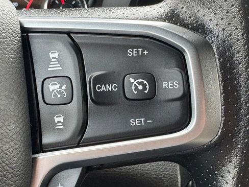 Used 2025 RAM 1500 Tradesman w/ Night Edition AWD/4WD image 34