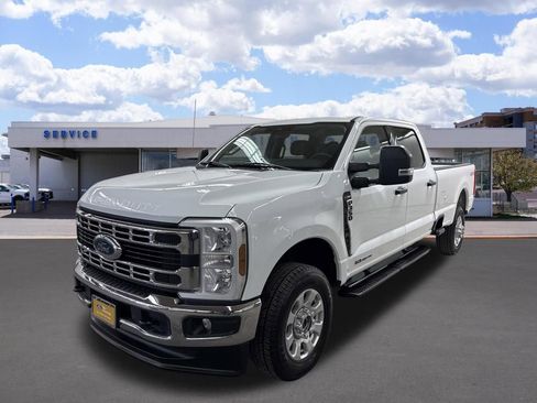 Certified 2024 Ford F350 XLT AWD/4WD image 7