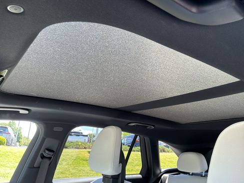 Used 2023 Mercedes-Benz GLC 300 image 27