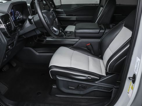 Used 2023 Ford F150 XLT w/ Equipment Group 302A High image 5