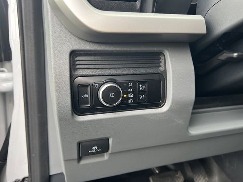 Used 2023 Ford F350 XLT image 16