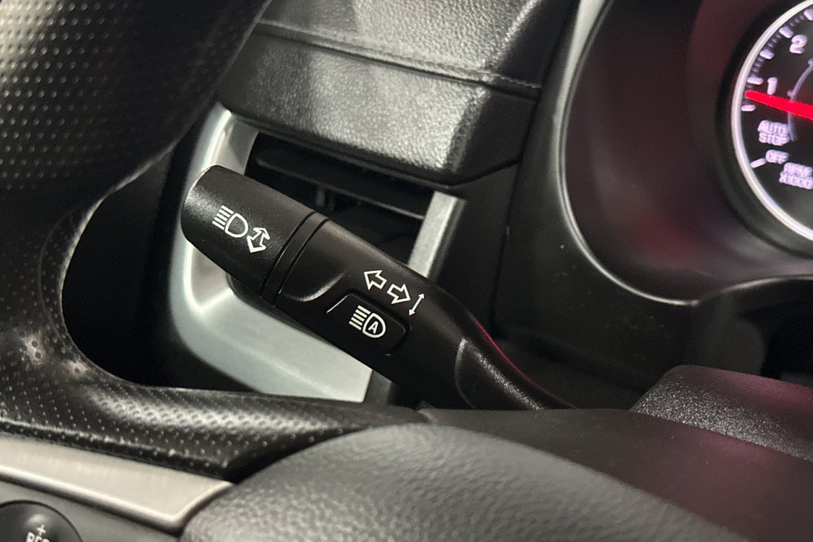 Used 2022 GMC Terrain SLE w/ Driver Convenience Package FWD image 37
