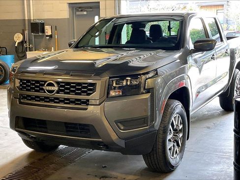 Used 2026 Nissan Frontier SV w/ All-Weather Content Package AWD/4WD image 2