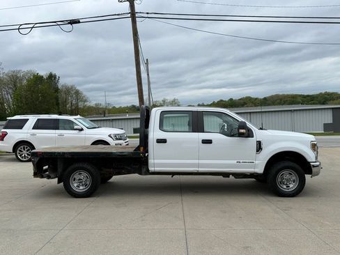 Used 2019 Ford F250 XL w/ Power Equipment Group AWD/4WD image 9