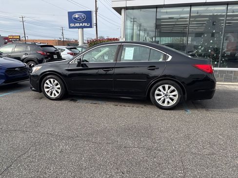 Used 2017 Subaru Legacy 2.5i Premium image 7