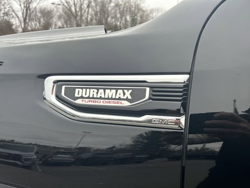 Used 2025 GMC Sierra 1500 Denali w/ Denali Reserve Package image 4