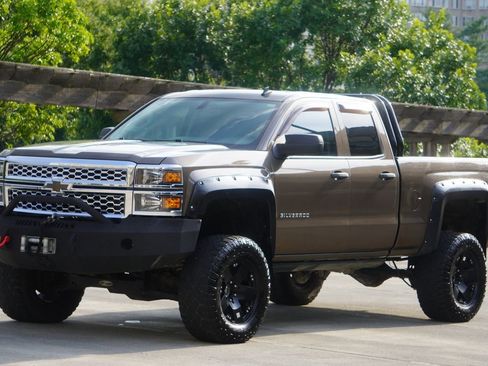Used 2014 Chevrolet Silverado 1500 LT w/ Max Trailering Package AWD/4WD image 5