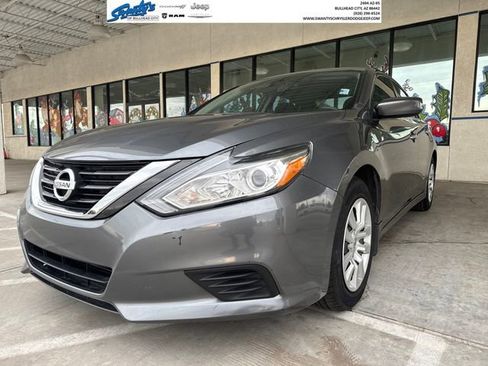 Used 2016 Nissan Altima 2.5 S w/ Power Driver Seat Package image 1