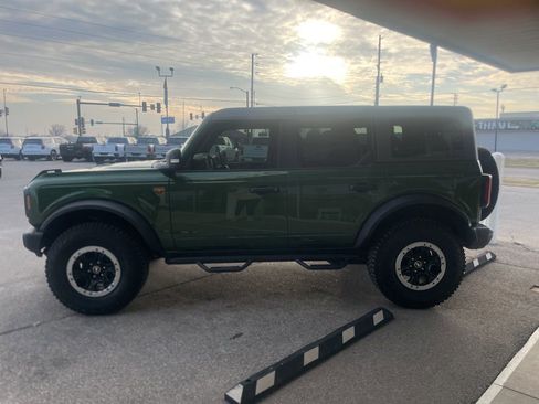 Used 2023 Ford Bronco Badlands w/ Sasquatch Package image 6