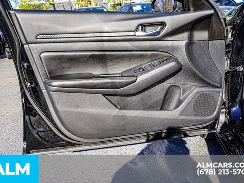 Used 2024 Nissan Altima 2.5 SV image 45