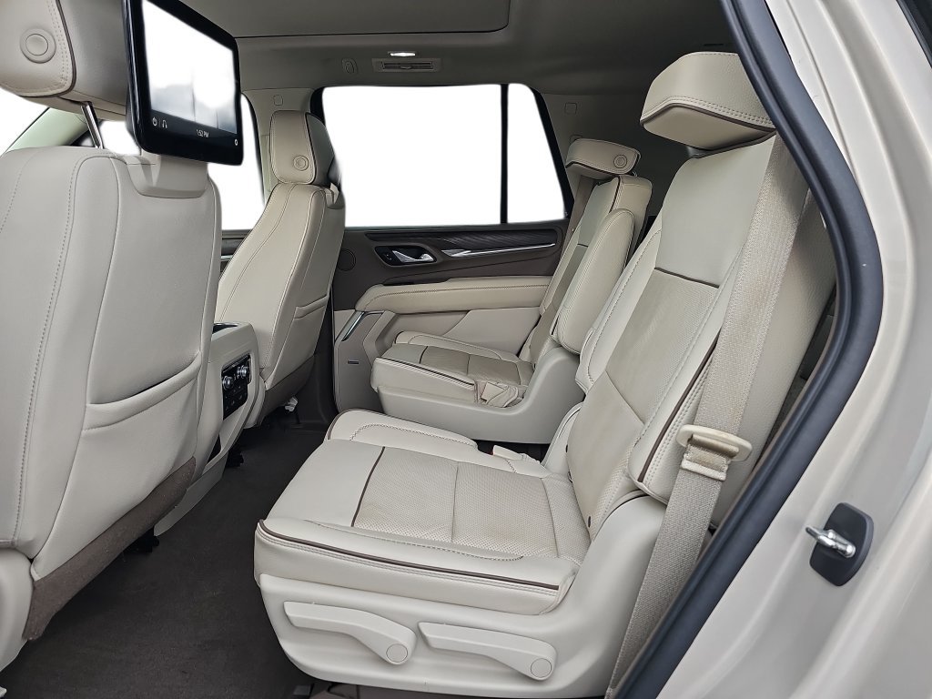 Used 2021 GMC Yukon Denali w/ Denali Ultimate Package RWD image 14