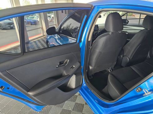 Used 2024 Nissan Sentra SV FWD image 35