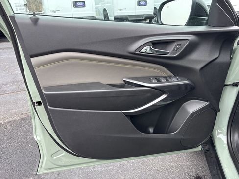 New 2026 Chevrolet Trax ACTIV w/ Sunroof Package image 10