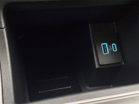 Certified 2024 Ford Edge SEL w/ Convenience Package image 21