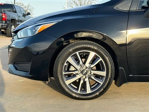 Used 2023 Nissan Versa S w/ S Plus Package image 5