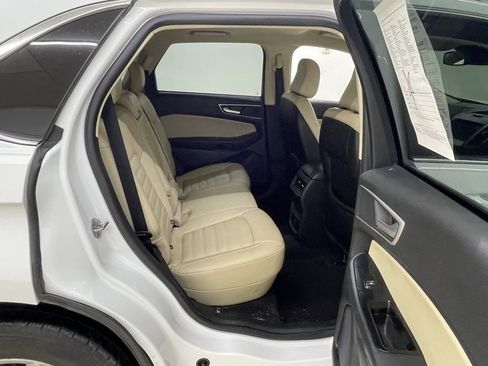 Used 2020 Ford Edge SEL image 14