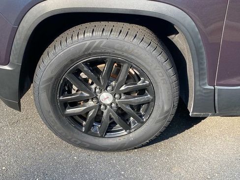 Used 2019 GMC Acadia SLT FWD image 6