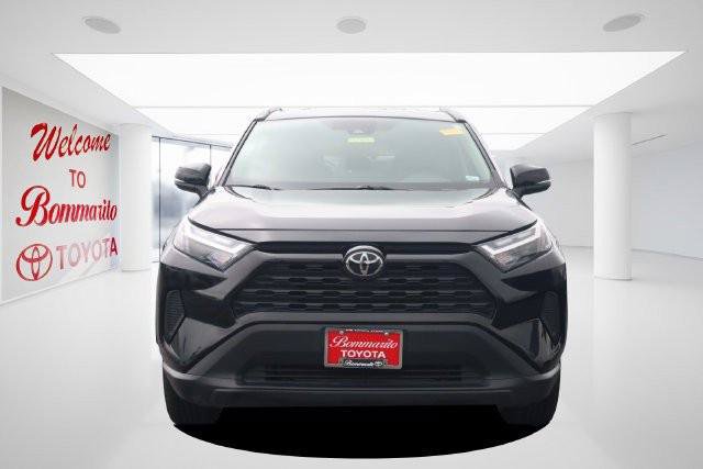 Certified 2025 Toyota RAV4 XLE w/ Weather Package AWD/4WD image 4