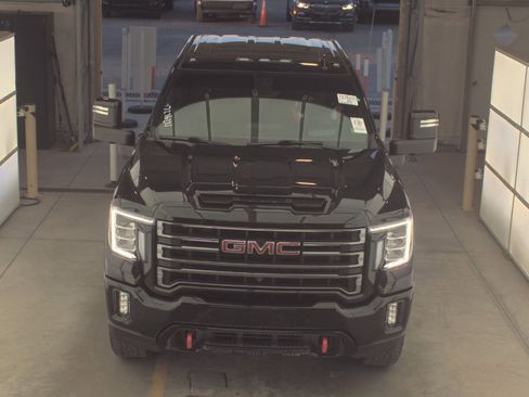 Used 2022 GMC Sierra 2500 AT4 w/ AT4 Premium Plus Package image 5