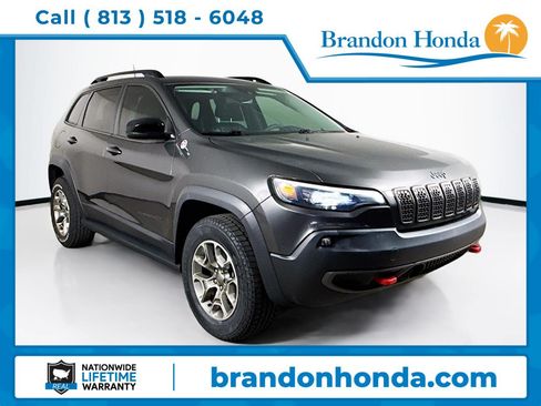 Used 2022 Jeep Cherokee Trailhawk AWD/4WD image 1