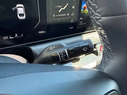 Used 2025 Kia K4 EX FWD image 28