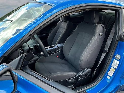 Used 2020 Ford Mustang Coupe RWD image 19
