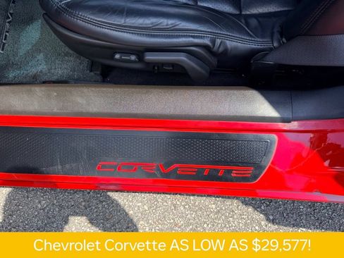 Used 2006 Chevrolet Corvette Coupe w/ Preferred Equipment Group RWD image 17
