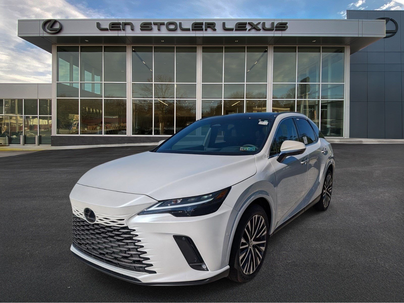New 2026 Lexus RX 350 w/ Convenience Package AWD/4WD image 4