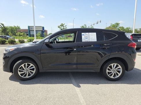 Used 2018 Hyundai Tucson SE w/ Cargo Package FWD image 11