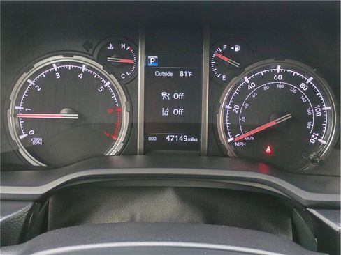 Used 2024 Toyota 4Runner TRD Off-Road image 16