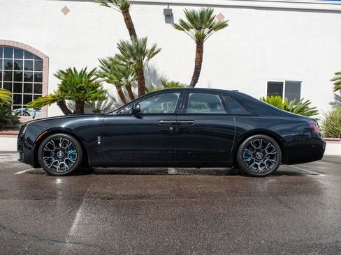 Used 2022 Rolls-Royce Ghost Black Badge image 3