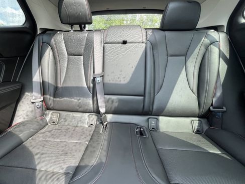 Certified 2022 Buick Envision Essence w/ Sport Touring Package FWD image 16
