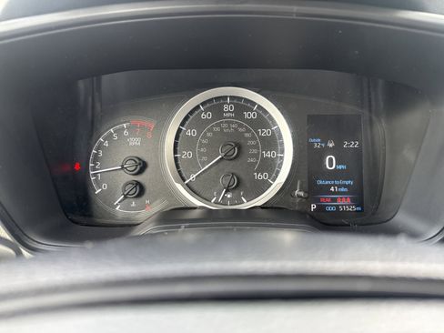 Used 2020 Toyota Corolla LE image 19