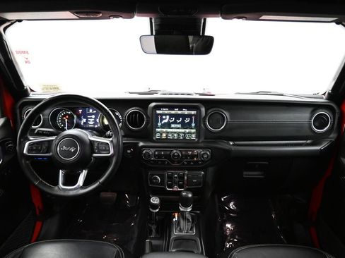 Used 2021 Jeep Wrangler Unlimited Sahara w/ Cold Weather Group image 14