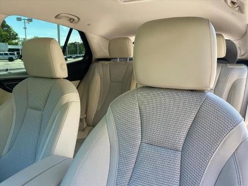 Used 2021 Buick Envision Preferred FWD image 23