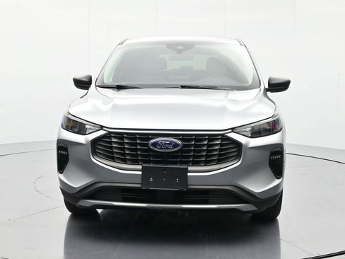 Used 2024 Ford Escape Active FWD image 2