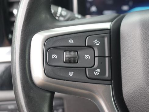 Used 2025 Chevrolet Silverado 1500 LT AWD/4WD image 21