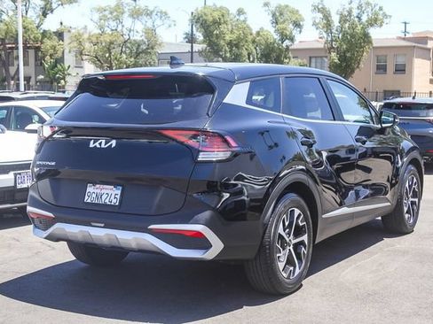 Used 2023 Kia Sportage EX FWD image 10